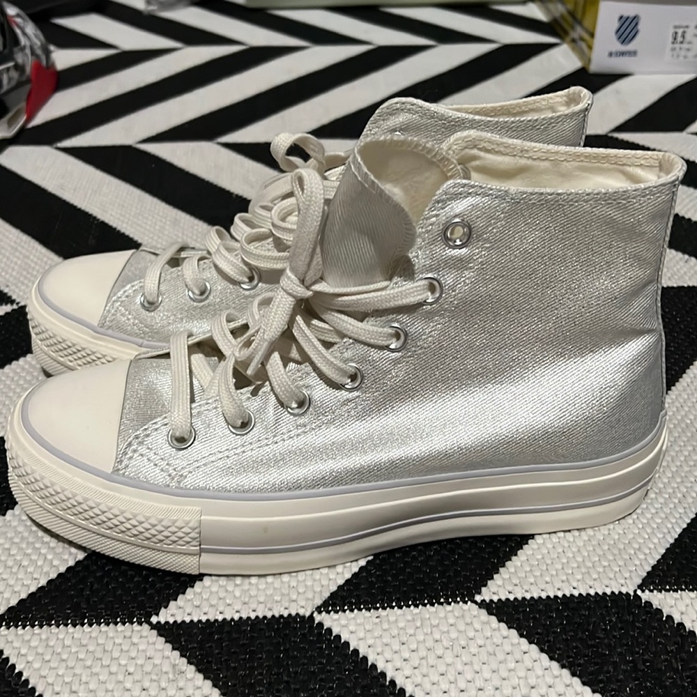 Converse